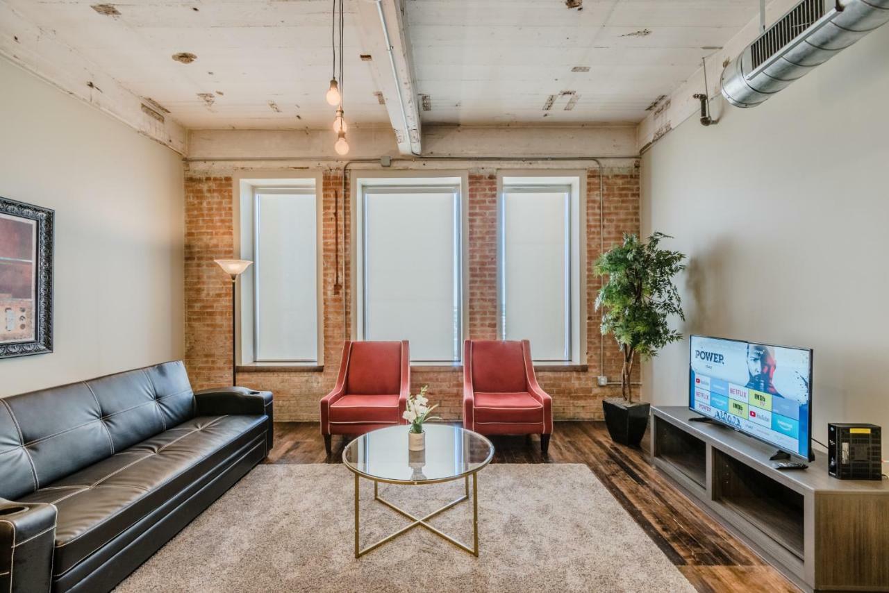 Regal Stays Corporate Apartments - Downtown Dallas Exterior foto